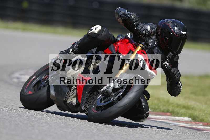 /Archiv-2025/42 07.08.2025 Peter Studer Girls Day ADR/Gruppe orange/59